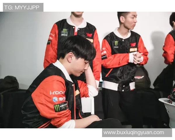 电竞热议FPX耐力争议引发关注赛场表现与选手心理的深度探讨